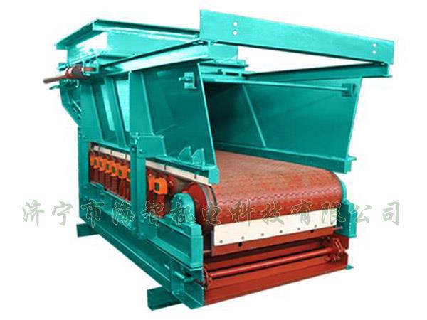 帶式（甲帶）給料機具有運行平穩(wěn)、節(jié)能、環(huán)保等優(yōu)點